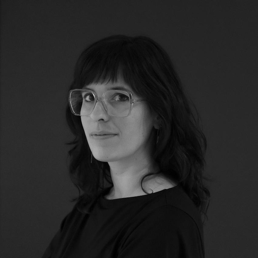 Dr. Maria Novas Ferradas